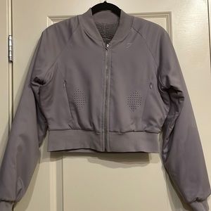 GYMSHARK crop jacket